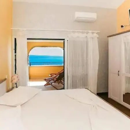 Vila Manuela Jesenice (Split-Dalmatia)
